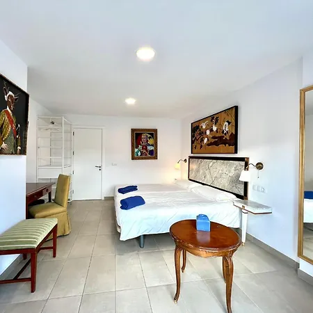 Double With Terrace O Balcony, Breakfast Included, Freewifi, Beautifulpool Yaiza (Lanzarote)